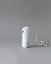 Charger l'image dans la galerie, KASUMI - Vase - S - Blanc