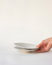 Load image into Gallery viewer, SOLAR - Assiette de présentation - 19 - Blanc