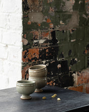 Charger l'image dans la galerie, ROSE - Petit bol sur pied - 7 - Sauge