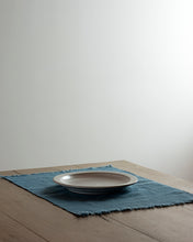 Charger l'image dans la galerie, SIMONE - Serviette Indigo - L - Coton tissé à la main